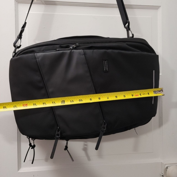 SWISSGEAR Hybrid 19” Backpack/Messenger - Black - Picture 13 of 15